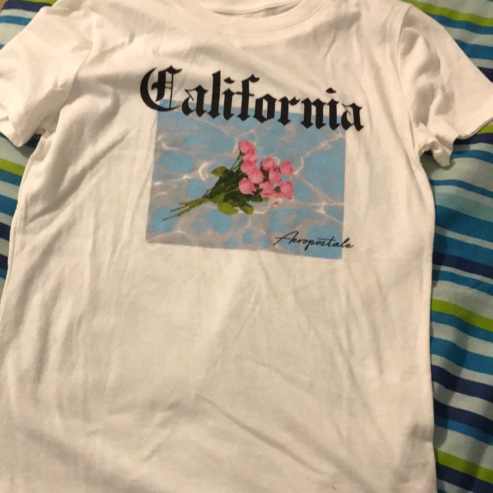 Aeropostale graphic t shirt